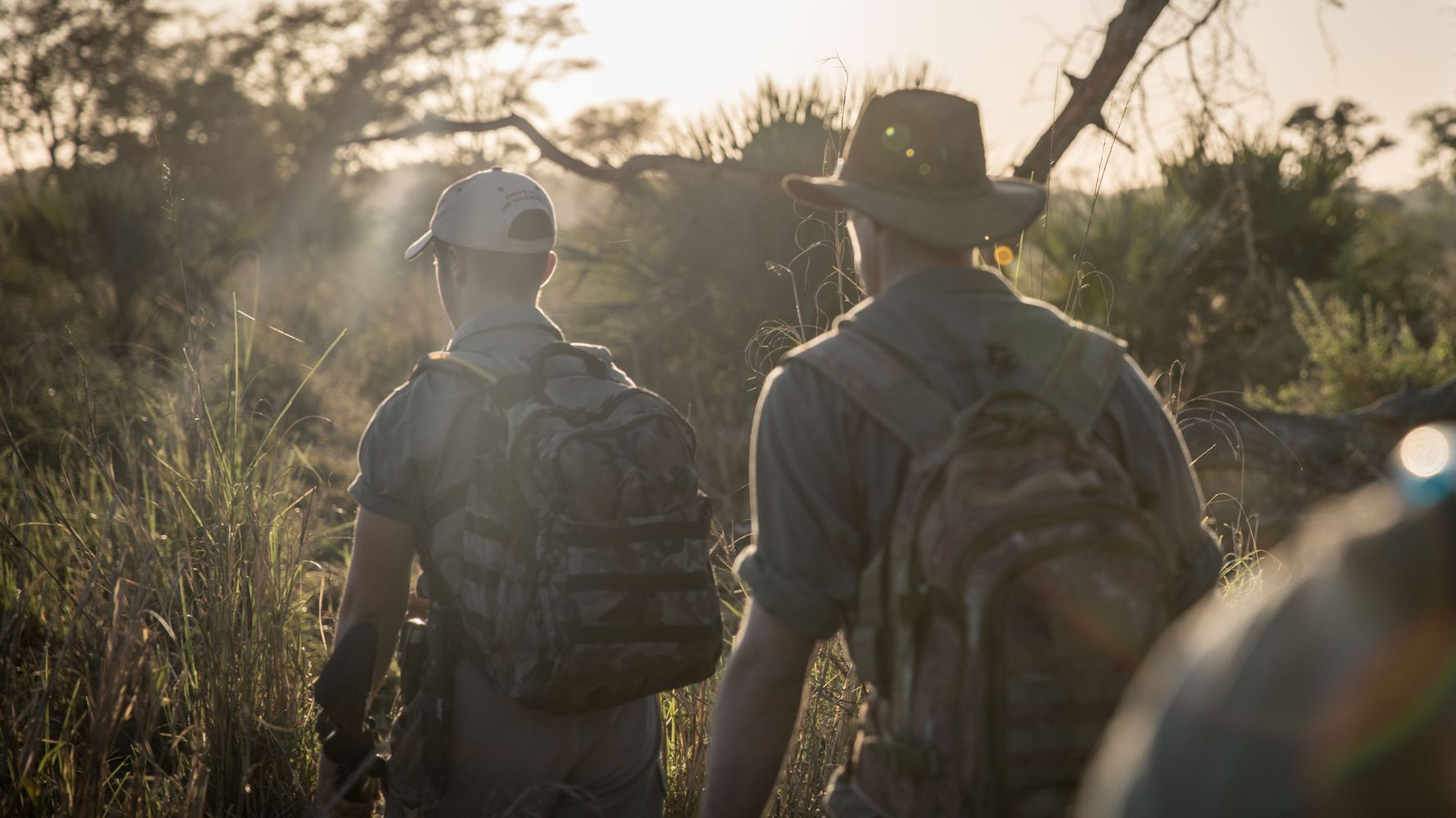 landingpage-digital-detox-reisen-afrika-trails-guide-natucate